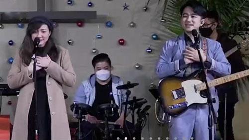 The Stream of Praise Music Ministry held a live Christmas celebration service on the theme of "All for Love" in Irvine Canaan Christian Community Church, California, USA, on December 24, 2020,.