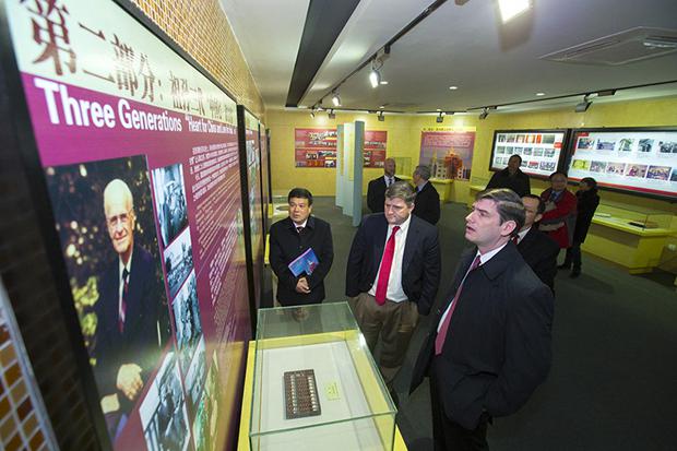 100 Anniv. Service of Dr. Nelson Bell